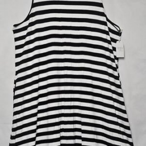 Women's NWT Time and Tru Sleeveless Shift Dress Black & White Size 3XL