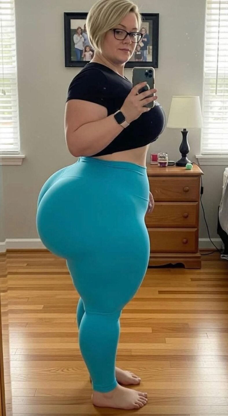 Trending Butt Cheeks @spungbooner · BIG DREAMZ