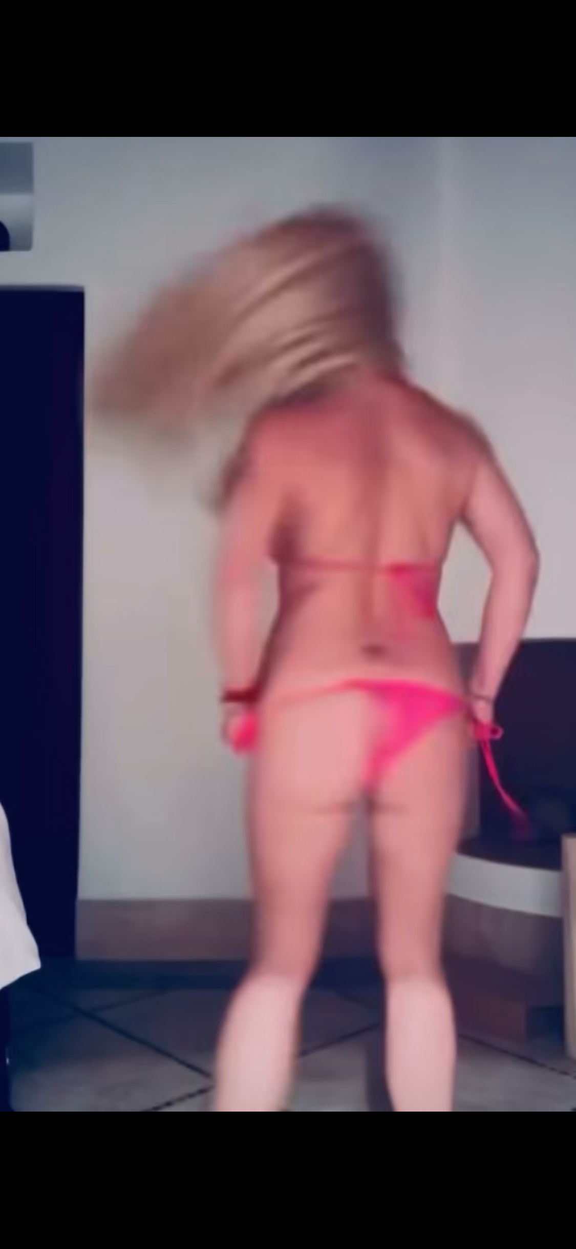 Britney Spears Butt Cheeks Dancing And Dancing In A Red Bathing Suit