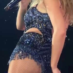 Popular Butt Cheeks AHHHHHH OMG 😍😍😍