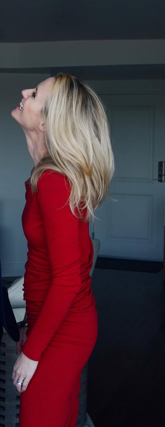 Jennifer Newsom's Round Gorgeous Butt Cheeks
