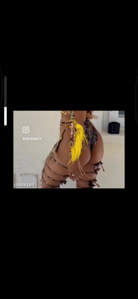 Chloe Bailey beautiful butt cheeks