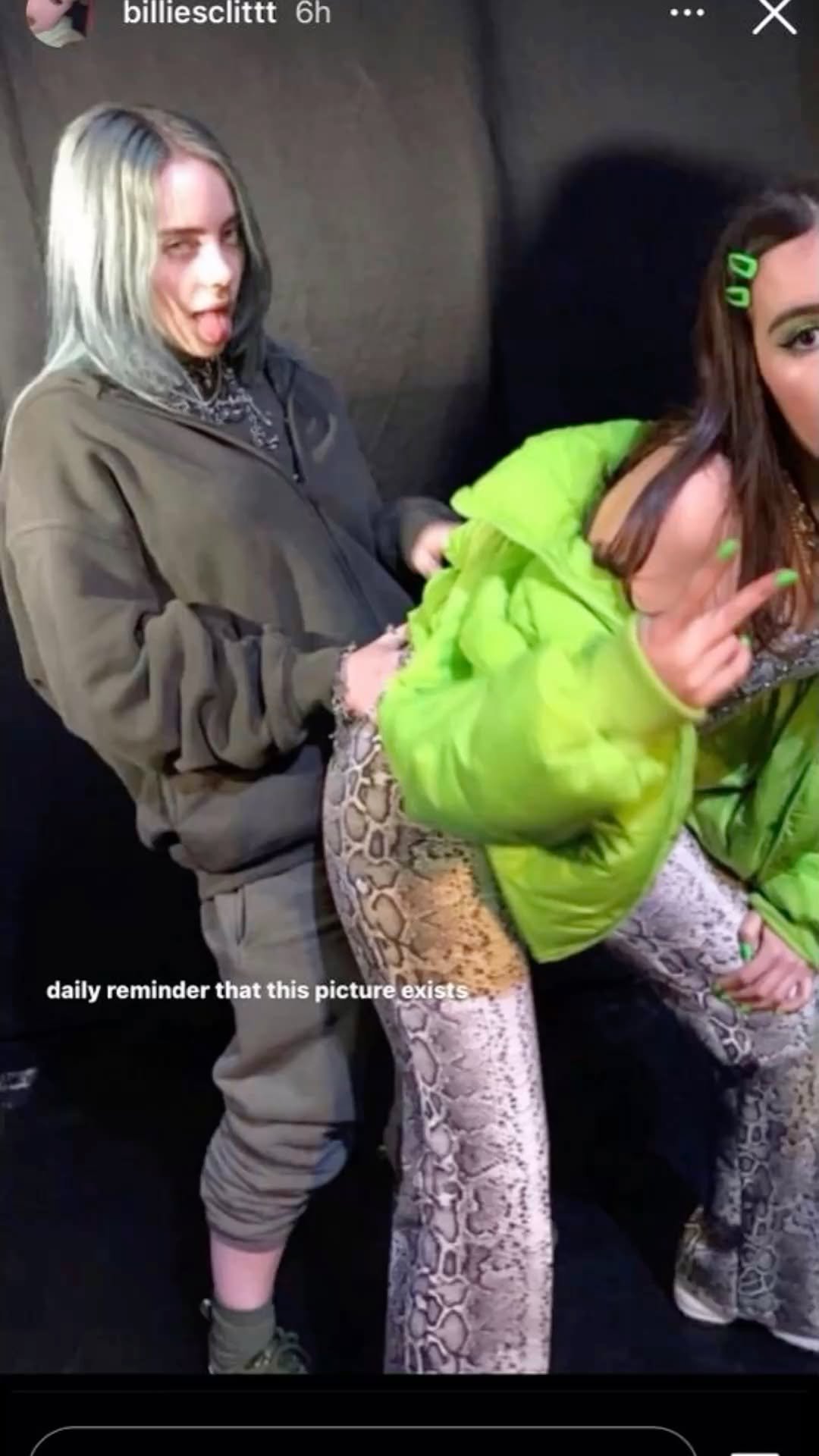 Viral Cheeks = #Billie #Eilish